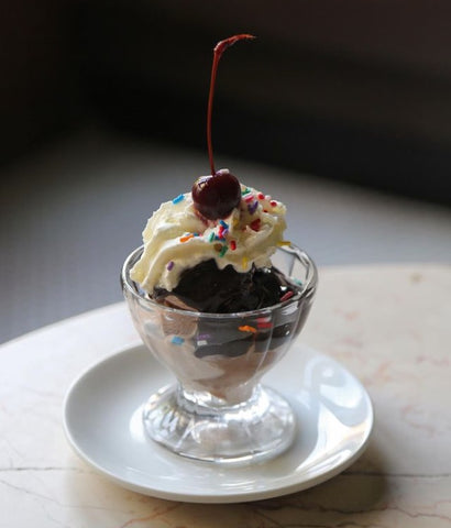 Hot Fudge Sundae - Come and get it
